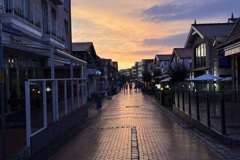 Hohenzollernstraße in Büsum bekannt für Ihre Restaurants und Kneipen